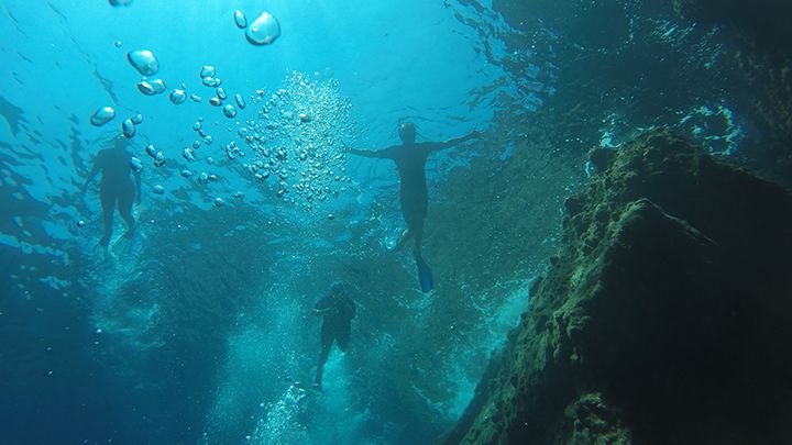 snorkel diving in Santorini Greece